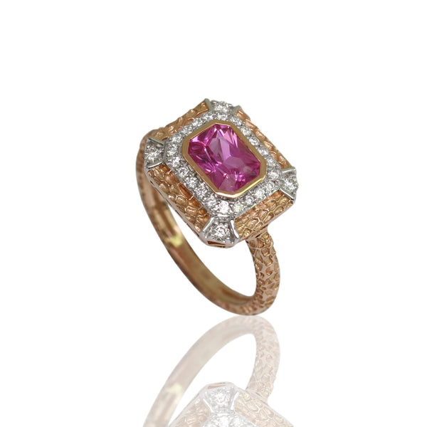 18k Gold Pink Sapphire & Diamond Texture Ring