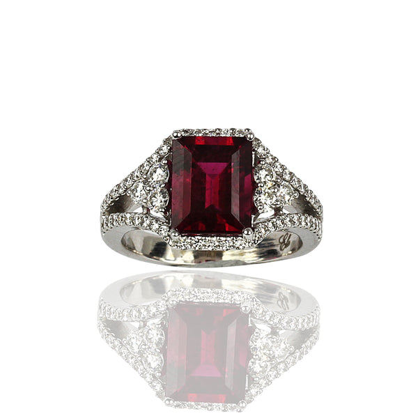 18k Gold Baguette Rubellite & Vs Diamond Ring