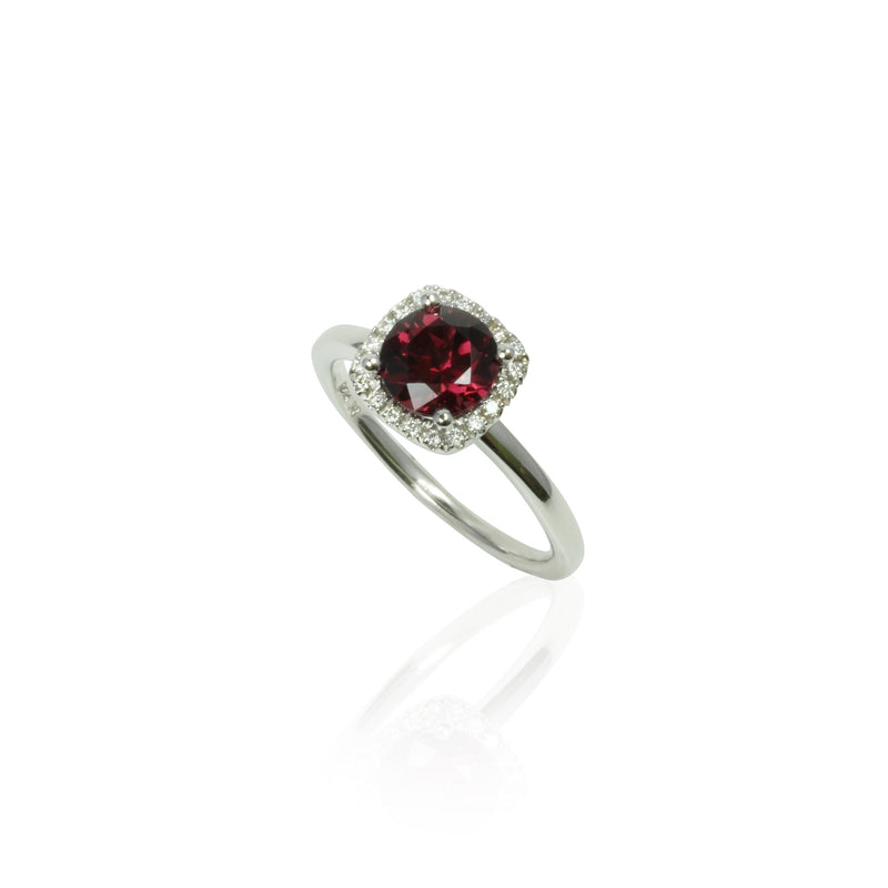 14k Gold 7mm Rhodolite & Diamond Ring