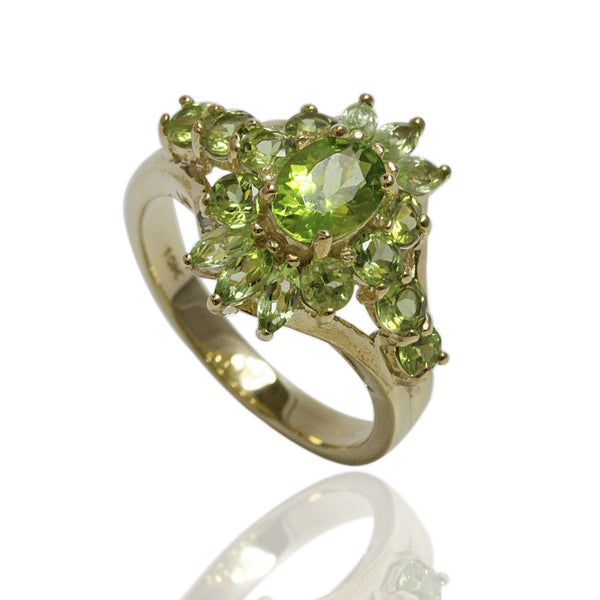 10k Gold Peridot Ring