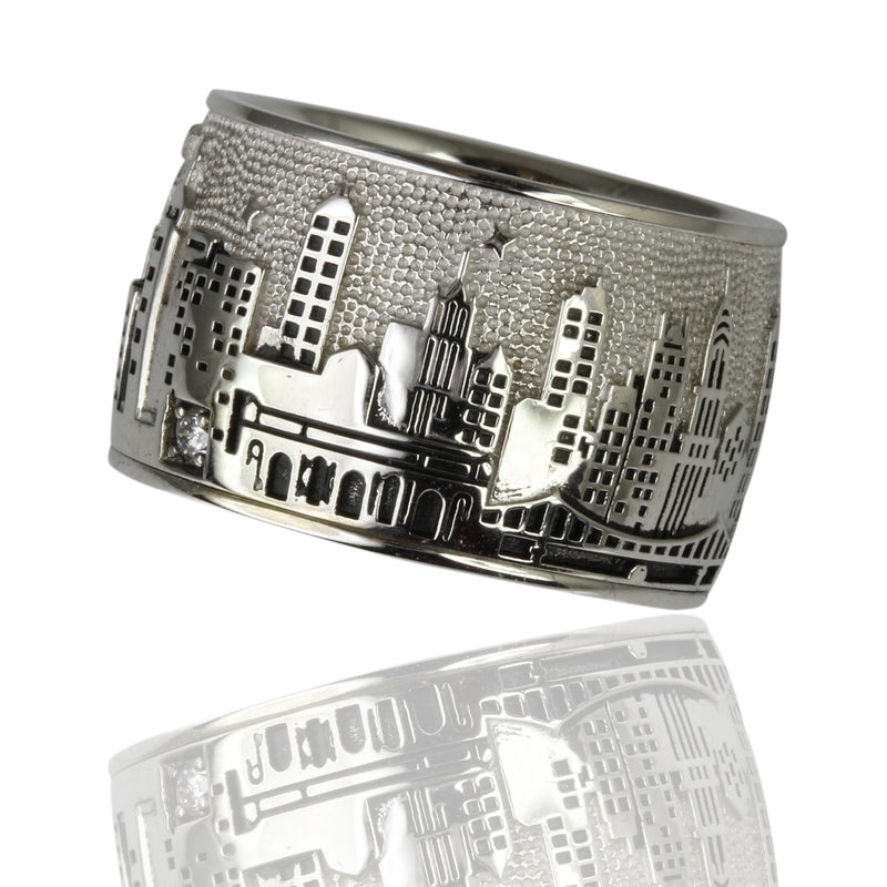 14k Gold & Diamond New York Skyline Ring