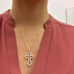 14k Gold Diamond Cross Pendant Necklace