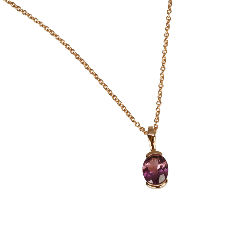 14k Gold Oval Malaya Garnet Pendant Necklace