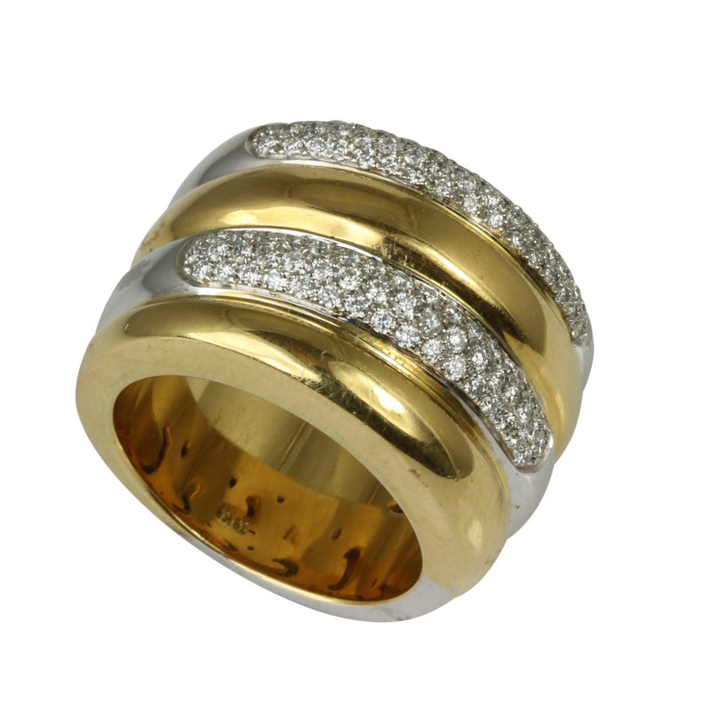 18k Gold Wide Swirl Diamond Ring
