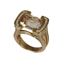 18k Gold Morganite & Diamond Ring