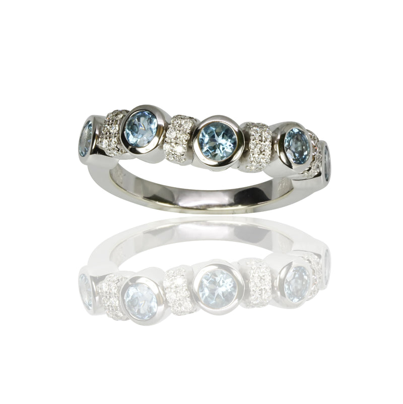 14k Gold Flex Aquamarine & Diamond Ring