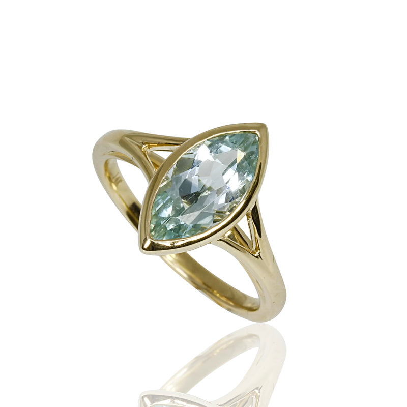 14k Gold Marquise Aquamarine Ring